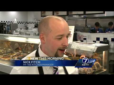 HyVee offering no-fuss Thanksgiving dinners