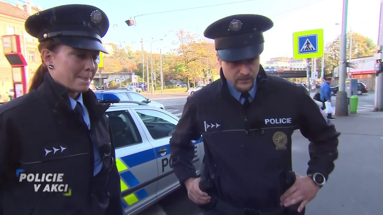 Policie v akci (294) - Malý stopař, ostrý spor, co se děje za dveřmi a noční útok