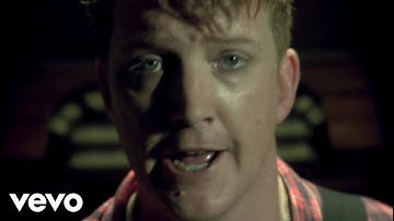 Queens Of The Stone Age - Sick, Sick, Sick (Official Music Video)