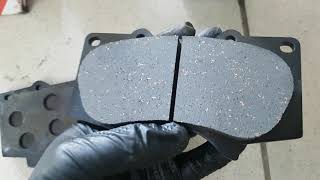 картинка: Поддельные тормозные колодки Тойота Прадо, не все то оригинал, что с надписью Адвикс😉. Заметки.