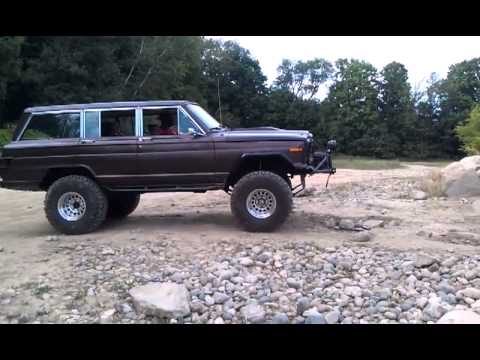 1977 jeep wagoneer wall