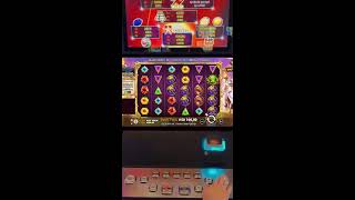 Играем в NEW слоты #казиноонлайн #казинострим #заносынедели #casino #казиноофлайн  #shorts