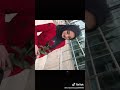 ورد جوري طيره صغيره تغني يوم ما شوفك 
