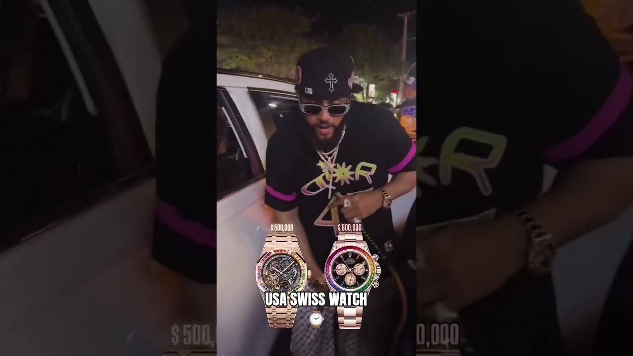 Dominican rapper El Alfa is wearing two different rara watches 