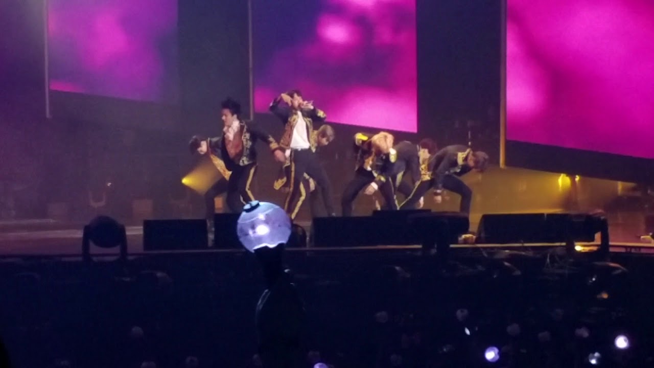 I'm Fine and Save Me BTS in LA #LoveYourselfTour