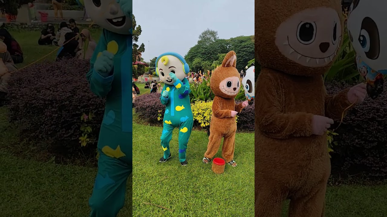 wheels on the bus (Cocomelon)