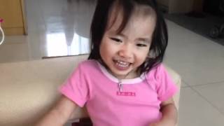 1010710[2Y7M19D] 笑翻