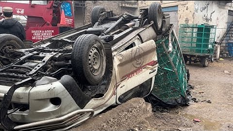 Always check your blind spots! 😱