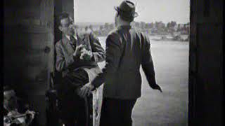 Irène de Trébert taps in the train 1942