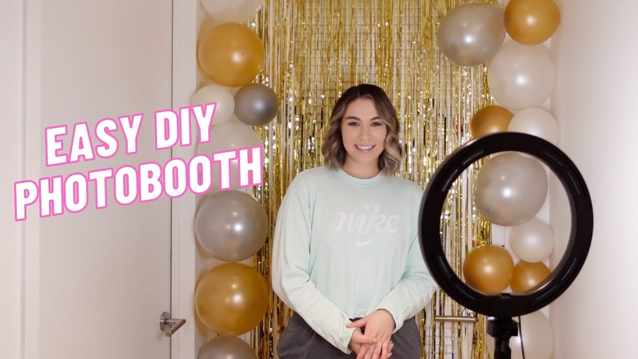 DIY New Year's Eve Photo Booth Picture Frame 