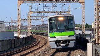 【減少】廃車が進む都営新宿線10-300形410F発車シーン（急行灯あり）