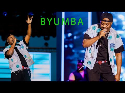 "WAKIBESHYA KO BAJE BARIYE AMAVUBI" REBA UKO KING JAMES YAKIRIWE I NGOMA