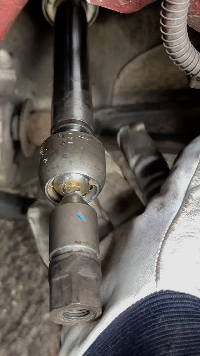 Снятие рулевой тяги на Пежо 407 #automobile #ремонт #peugeot #топ # ...