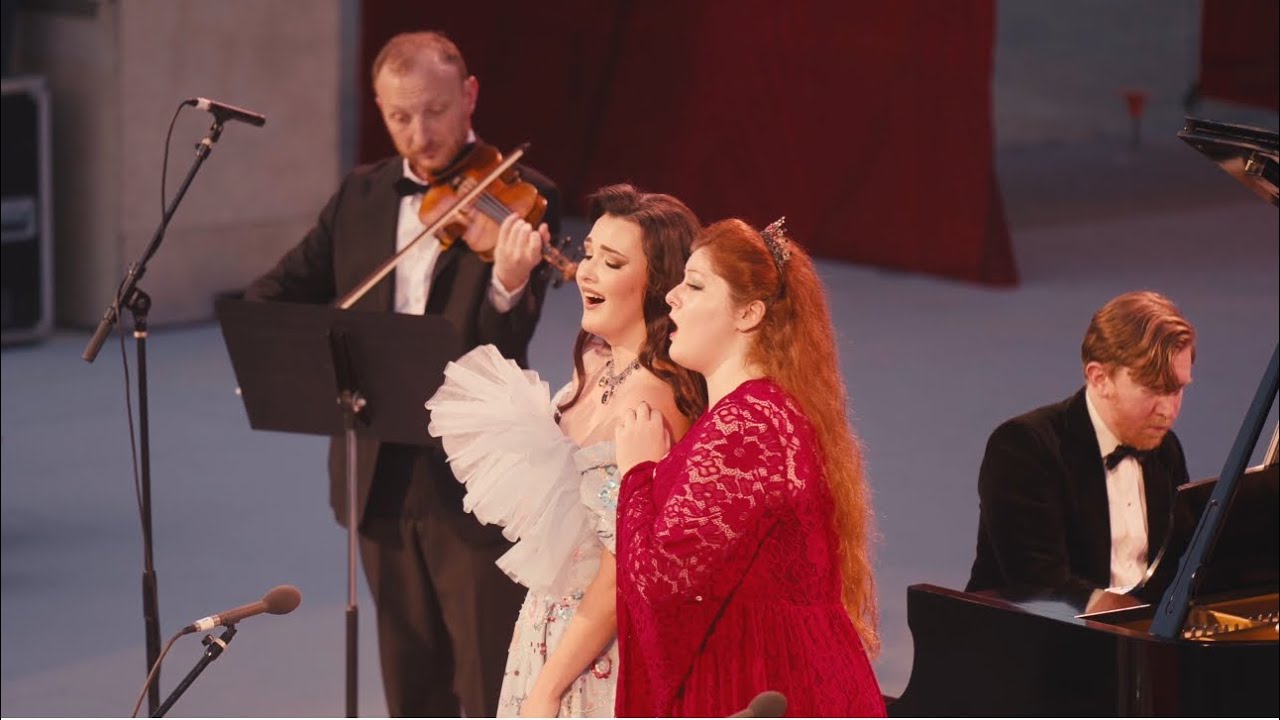 Diana Skavronskaya & Maria Schellenberg – Barcarolle from Les Contes d ...