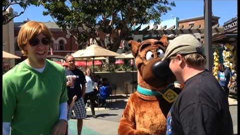 Scooby Doo At Universal Studios Hollywood (Round 2)