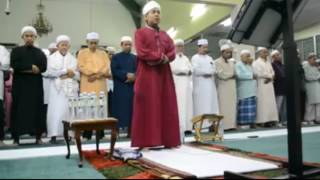 ustaz Nafis ~Surah Al Qalam Bacaan Dalam Sembahyang[MERDU!!]