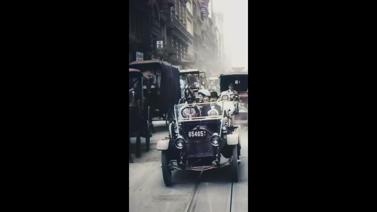 Driving Through New York City In 1911