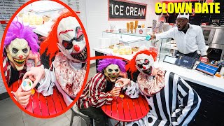 When you see this Clown Ice cream Shop RUN AWAY (They were on a Date)