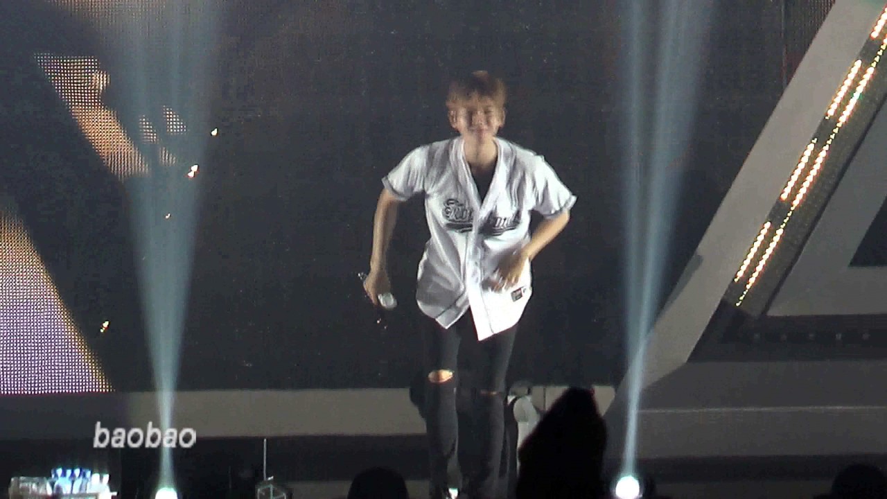 170212 The EXO'rDIUM in Hongkong - Lucky one, Baekhyun Focus 백현