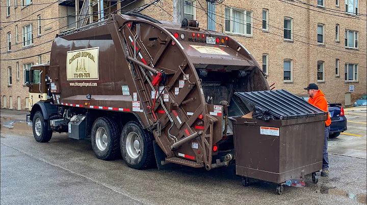 Chicago Disposal’s Shiny Mack MRU McNeilus Rear Loader Garbage Truck