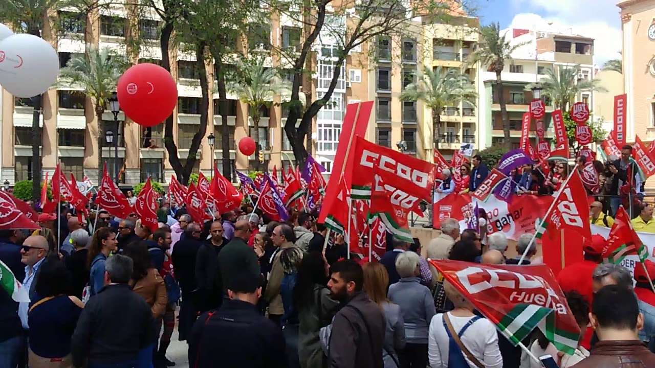 Manifestación de UGT y CCOO en Huelva en el 1º de Mayo - YouTube