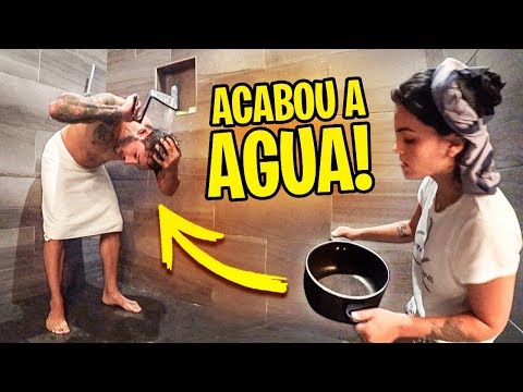 Quando eu era menor eu dobrava água no banho, mas nunca consegui