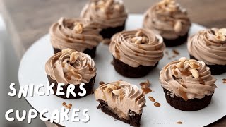 Easy Snickers Cupcakes Recipe | Chocolate Peanut Caramel Cupcakes