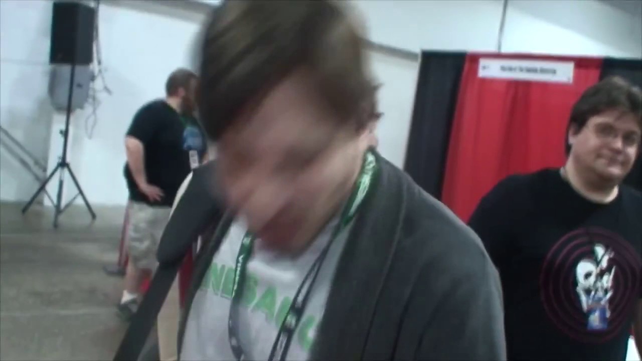 vinny vinesauce sneezes live on film at too many games 2017 YouTube