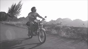 Skinny Hightower - People Make The World Go 