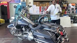 Bagger stereo on this Harley Road King with Hertz in Los Angeles