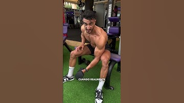 ✅ haz asi el curl concentrado con Mancuerna #shorts #gym