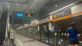 MRTravels on the Circle Line: C851E Trainset 868 arriving Telok Blangah [A]