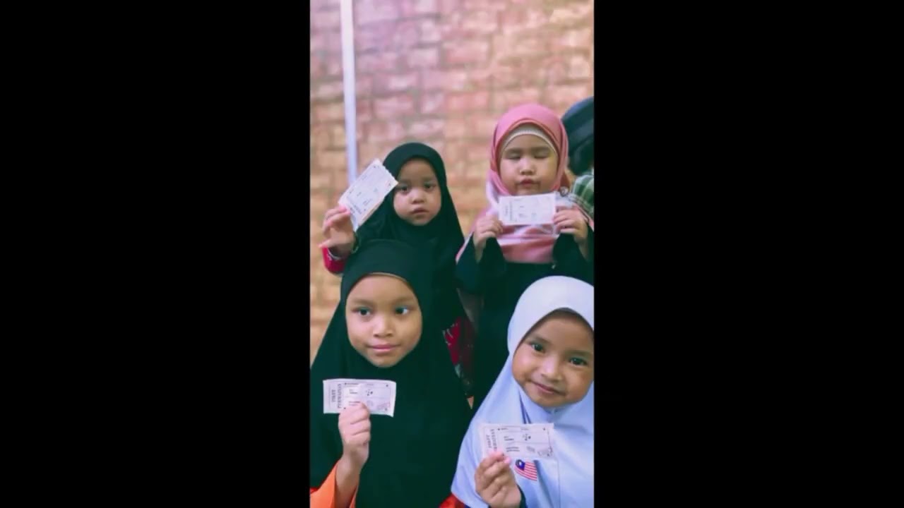 Sambutan Hari Kanak-Kanak Tema Orang Kampung