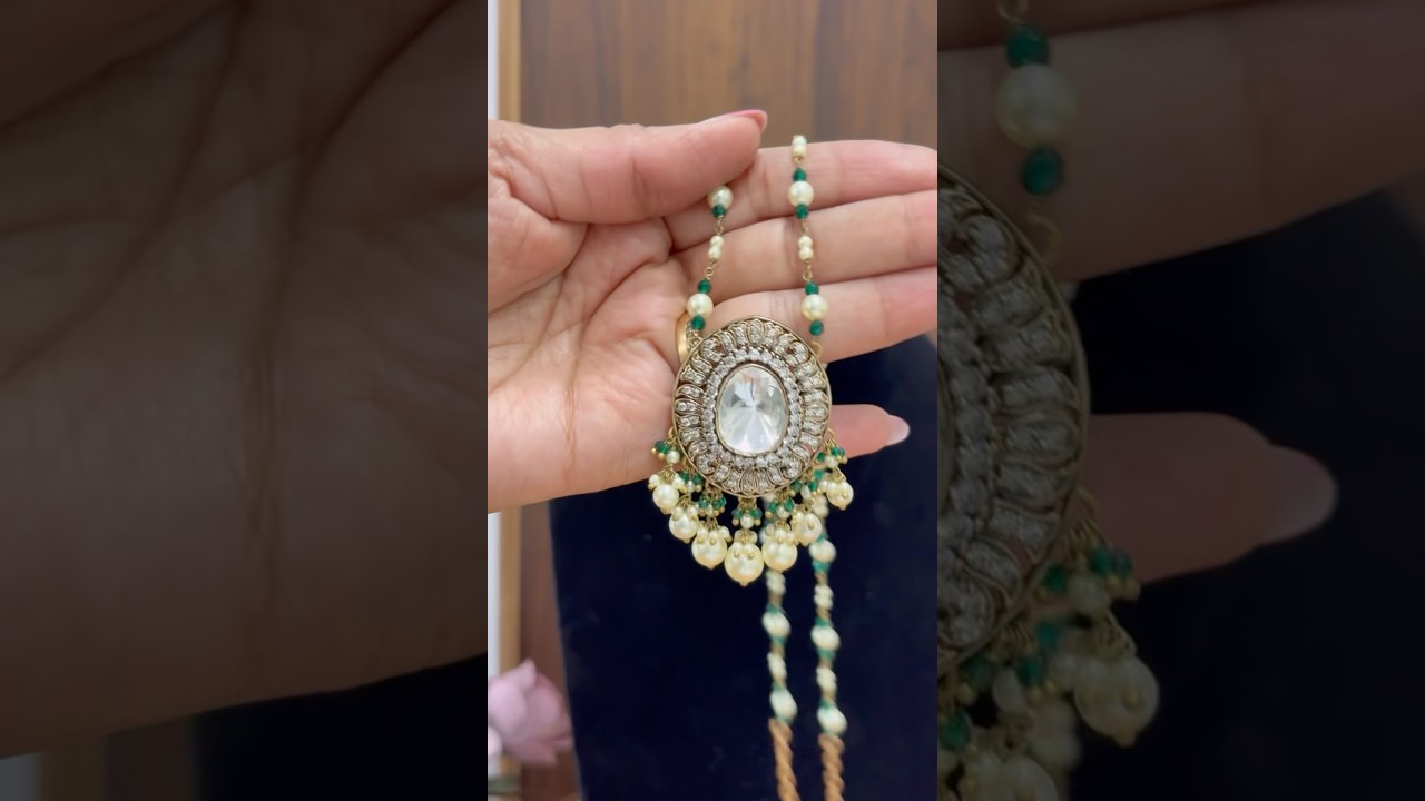 Prisha Polki Pendant Set visit:www.tsukimiijewel.com