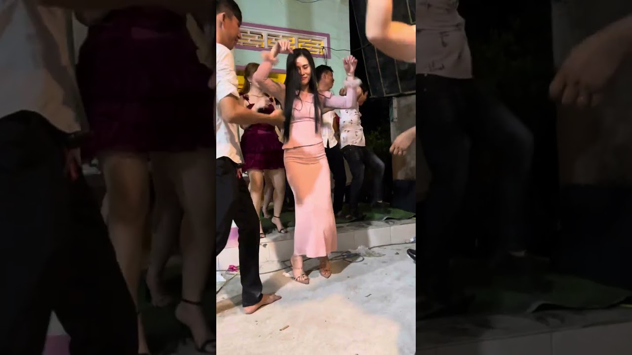 ngày 28 tháng 2, 2026