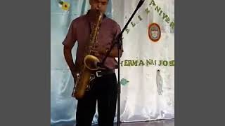 Yesterday.  Interpretación  con  Sax Tenor