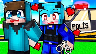 Üvey Kiz Kardeşi̇m Beni̇ Tutukladi -Minecraft