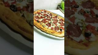 أسرع طريقة عمل بيتزا ببيروني متنسوش لايك وشير ️#dina Mohamed # ️