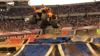 Monster Jam World Finals 20 XX Zombie FIRE Freestyle - Orlando Florida 2019 05/11/19