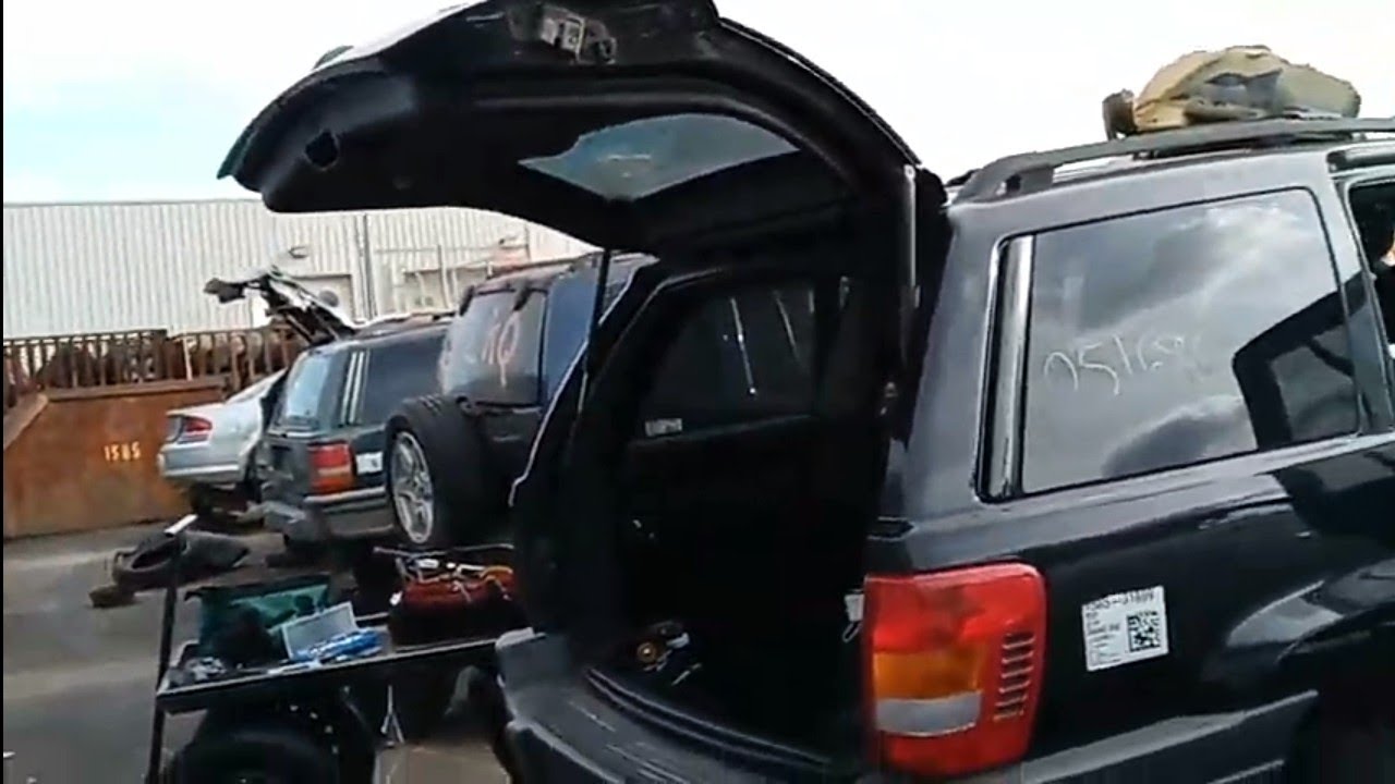 How To Open Liftgate Door From Inside,1999/04 Jeep Grand Cherokee