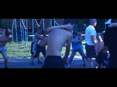 Кадры из фильма Тренер 2018