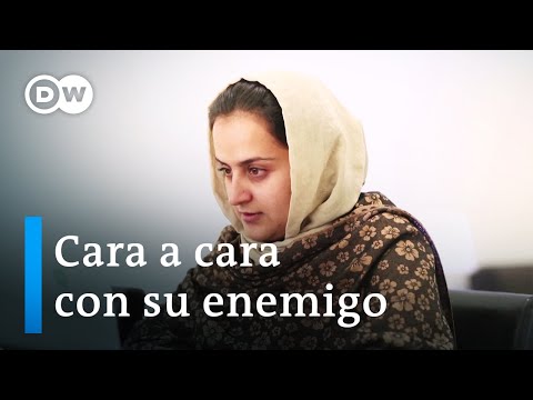 Vídeo: Amb quina freqüència heu de cursar la formació de periodista obligada?