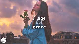 ROSIE - Never the 1 (LYRICS)