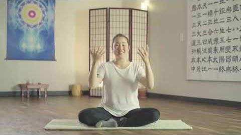 CLEARING NEGATIVE ENERGY 10 Minute Daily Routines