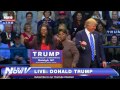 FNN: Donald Trump Meets The Notorious Diamond and Silk - Self Described "Black Trump Supporters"