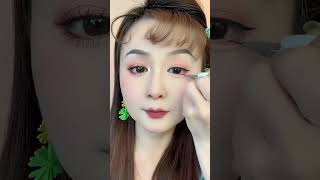 今日无标题，你们说吧姐妹们#美妆分享 #新手日常妆容的化妆教学 #我的3秒人生胶片 #好物推荐🔥 #眼线