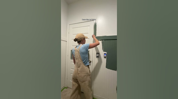 This was not the color I wanted to paint!!!! Laundry room makeover day 3