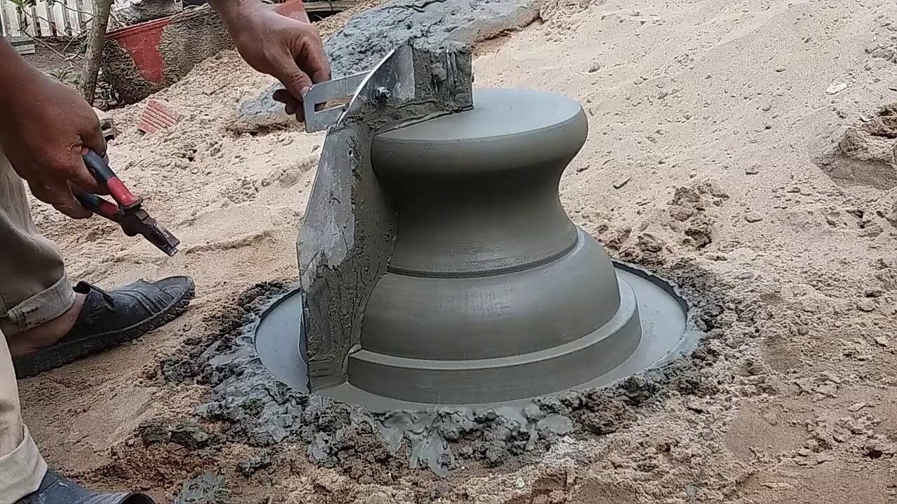 QUAY CHÂN CHẬU LY, CHÂN CAO 30 CM. PÉS.