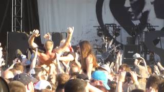 Rise Against - Help Is On The Way (Carolina Rebellion 2015) HD