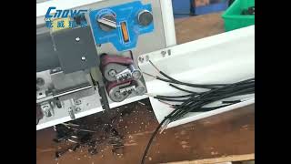 Multi-core sheath wire stripping machine